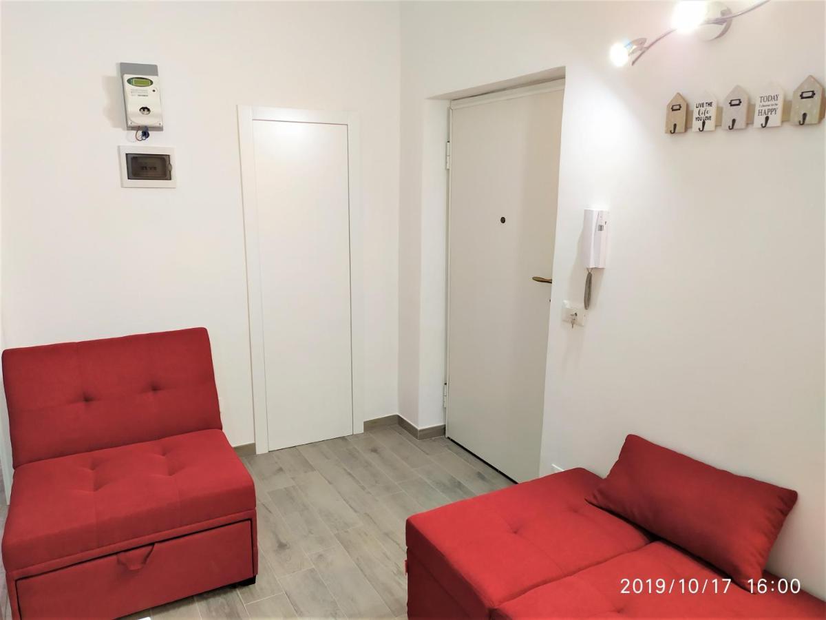 Casa Vacanze Dany Taranto Exterior foto